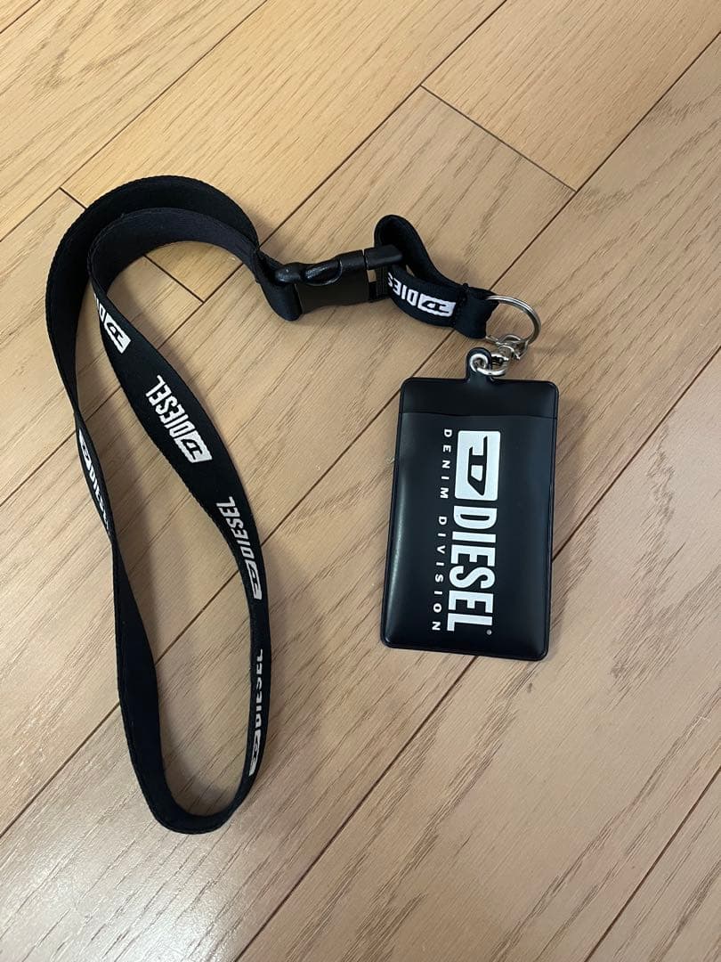 限定サムソナイトDIESEL /キャリーケース74 ノベルティ付