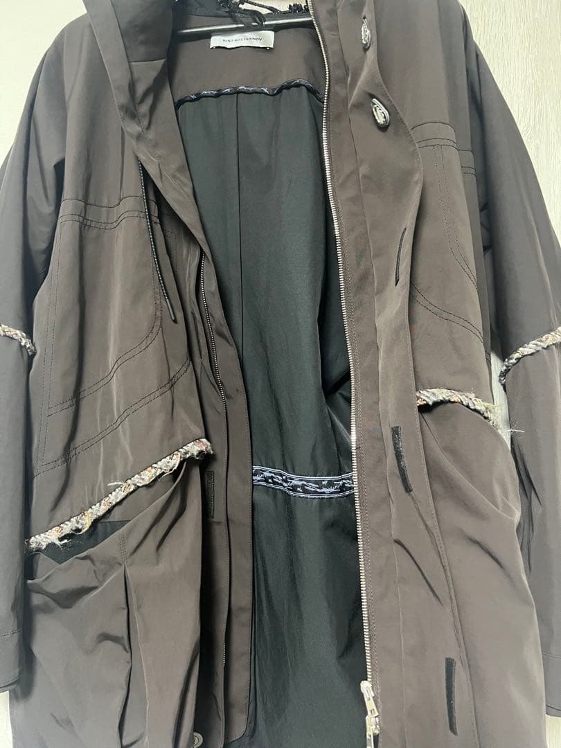 kiko kostadinov アウター