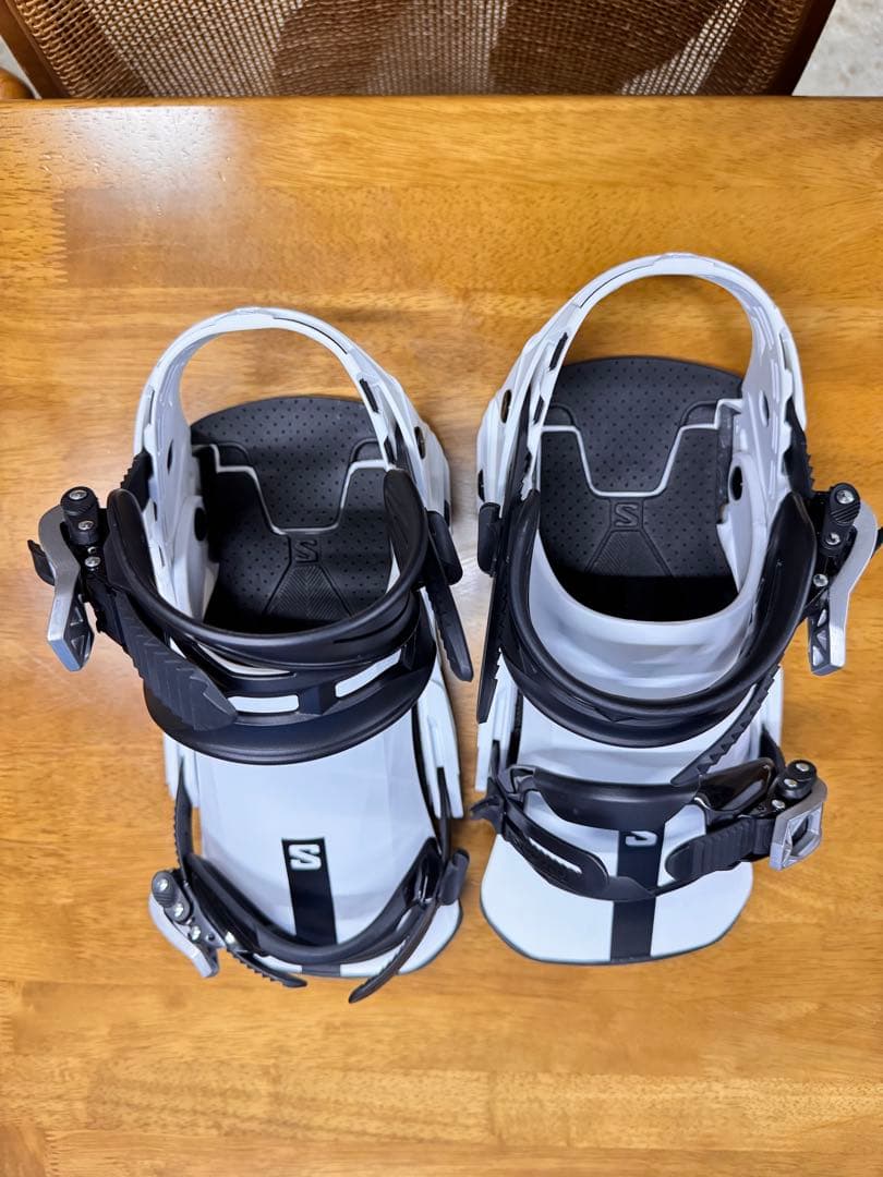 Salomon スノーボード ビンディング Medium