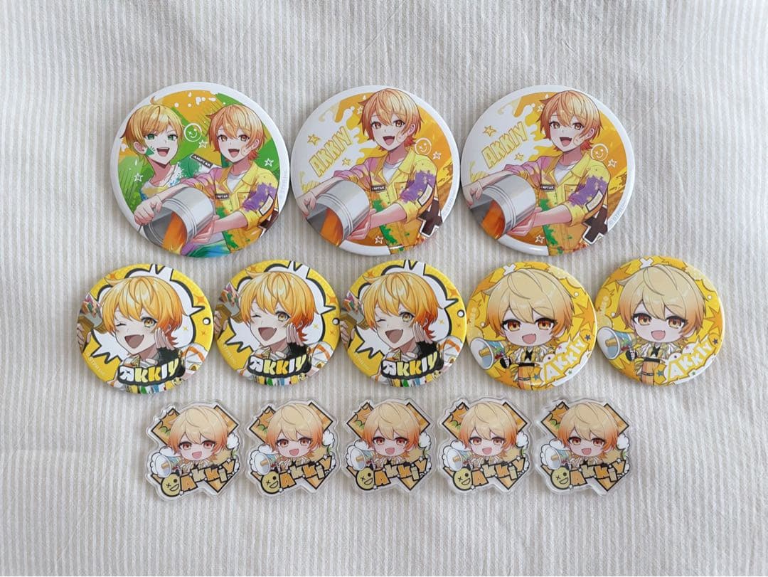 AMPTAK×COLORS (アンプタックカラーズ)あっきぃ 缶バッジ