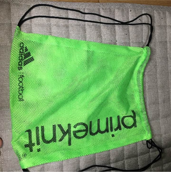 アディダスプライムニット