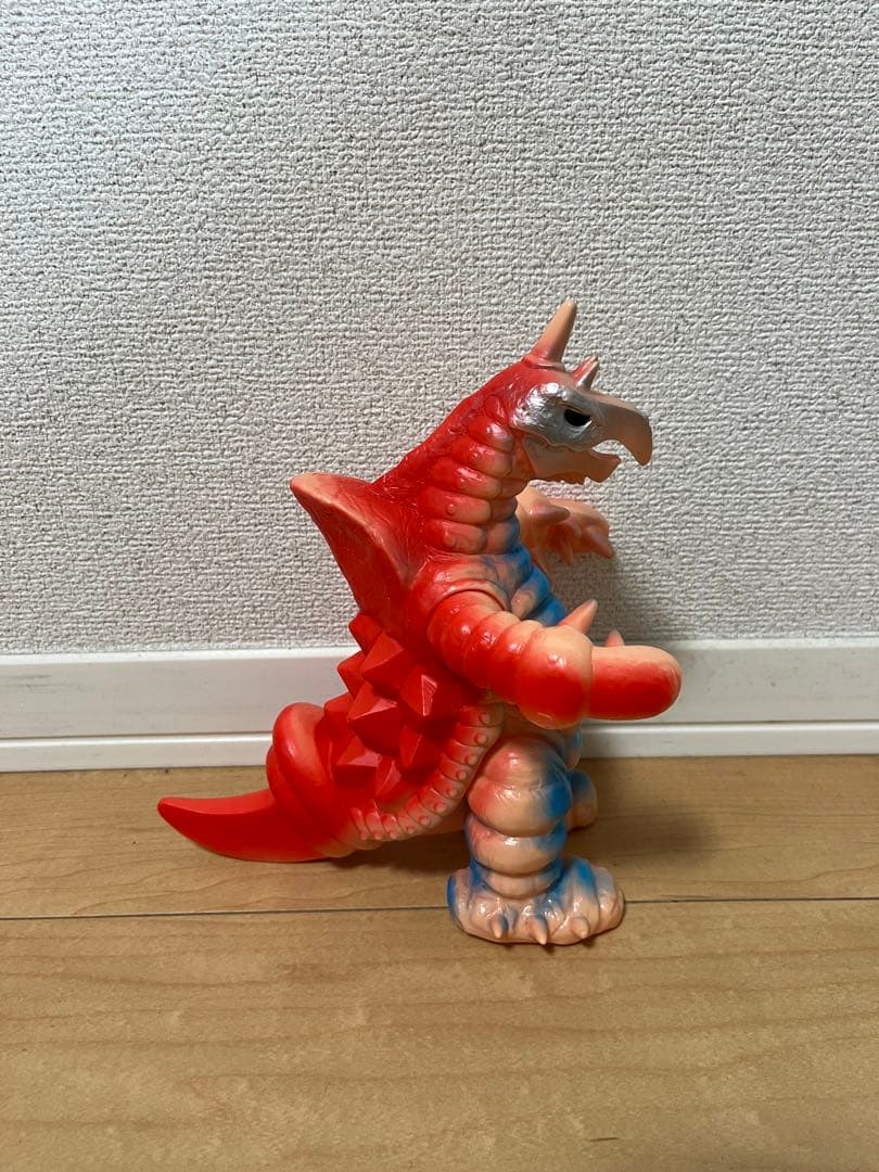 こ*♪様 バキシム ソフビ ウルトラマン 怪獣 ブルマァク 復刻