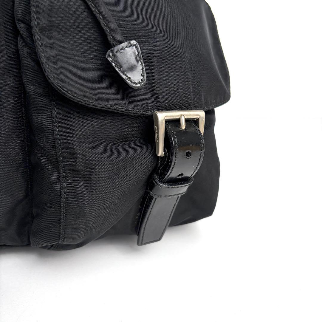 極美品 プラダ リュック 巾着 三角ロゴプレート ナイロン レザー ブラック