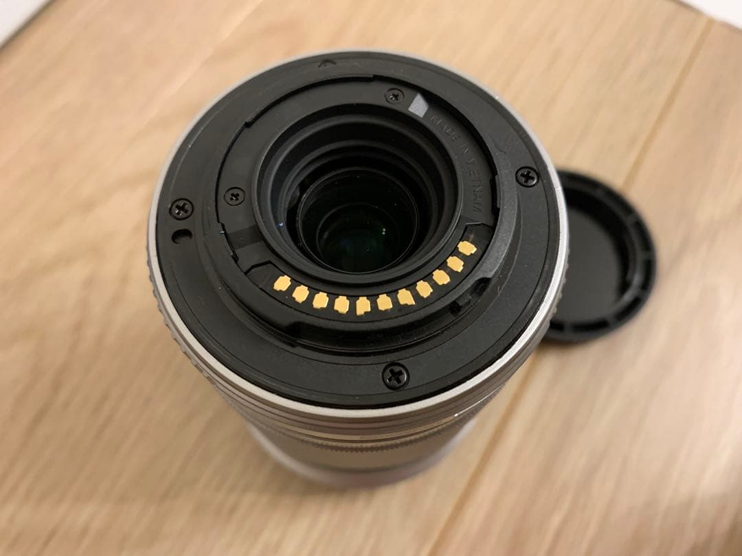 OLYMPUS PEN Lite E-PL7 EZダブルズームキット ホワイト