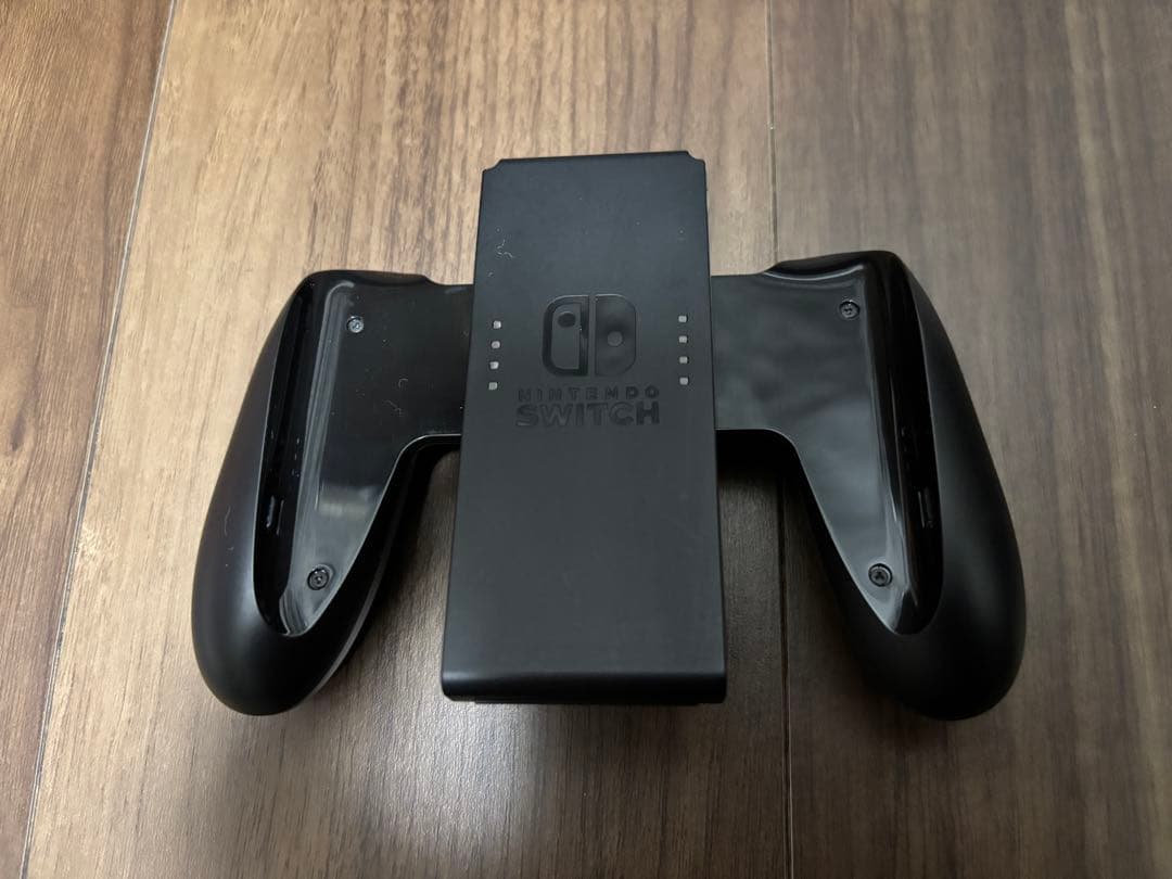 Nintendo Switch 本体 グレー 付属品と純正ケース付