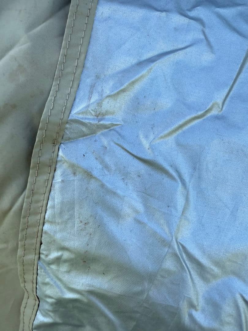 ホールアース　ハーフアースクーヘン(トンネル型ツールームテント)