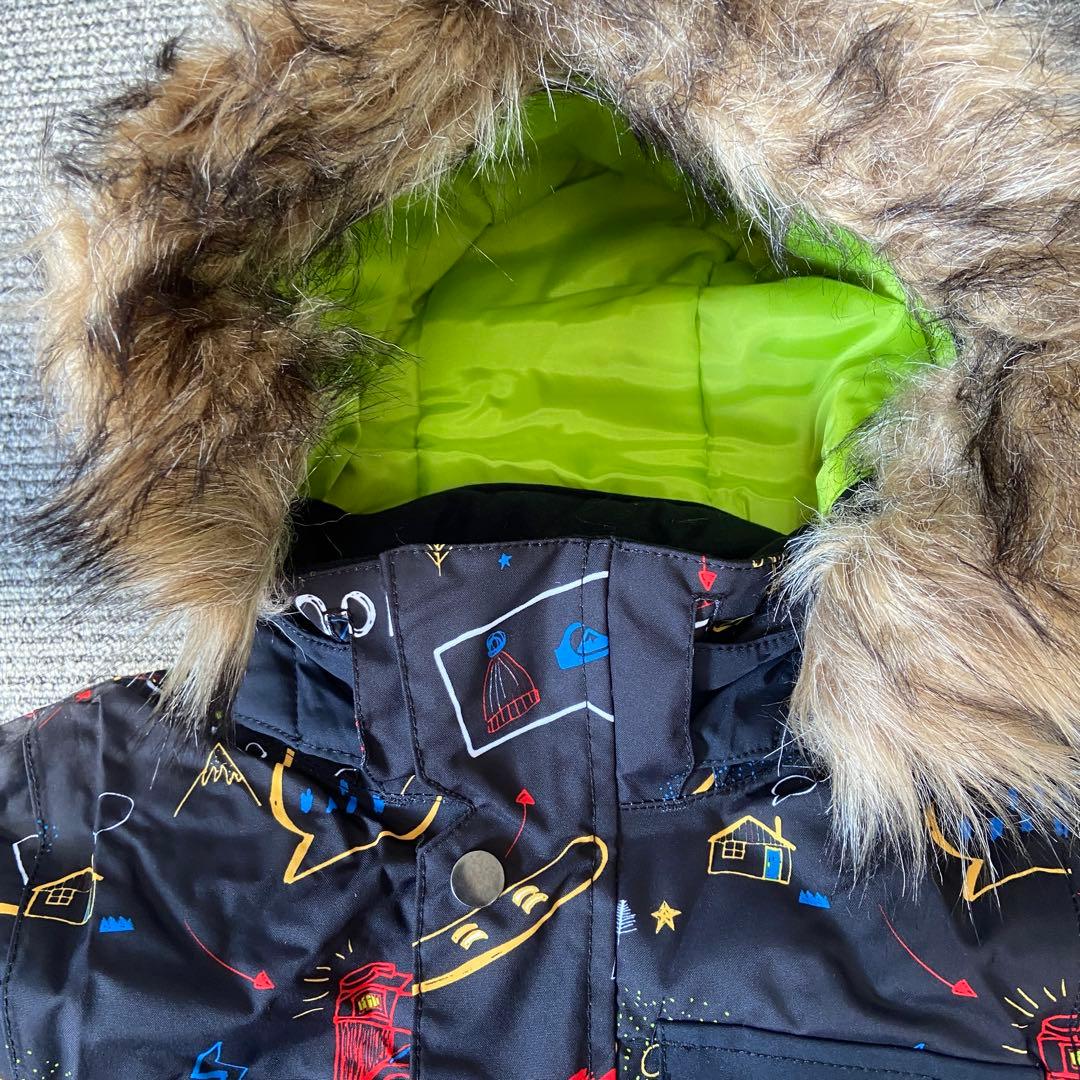 新品・未使用⭐️クイックシルバー　キッズ　スノボウェア　スキーウェア 100cm
