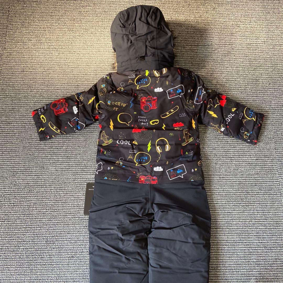 新品・未使用⭐️クイックシルバー　キッズ　スノボウェア　スキーウェア 100cm