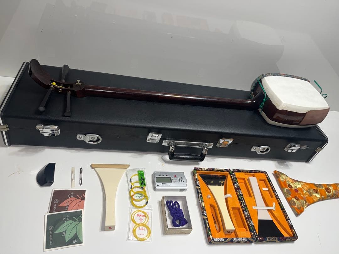 三味線本体 ケース付き 中古品