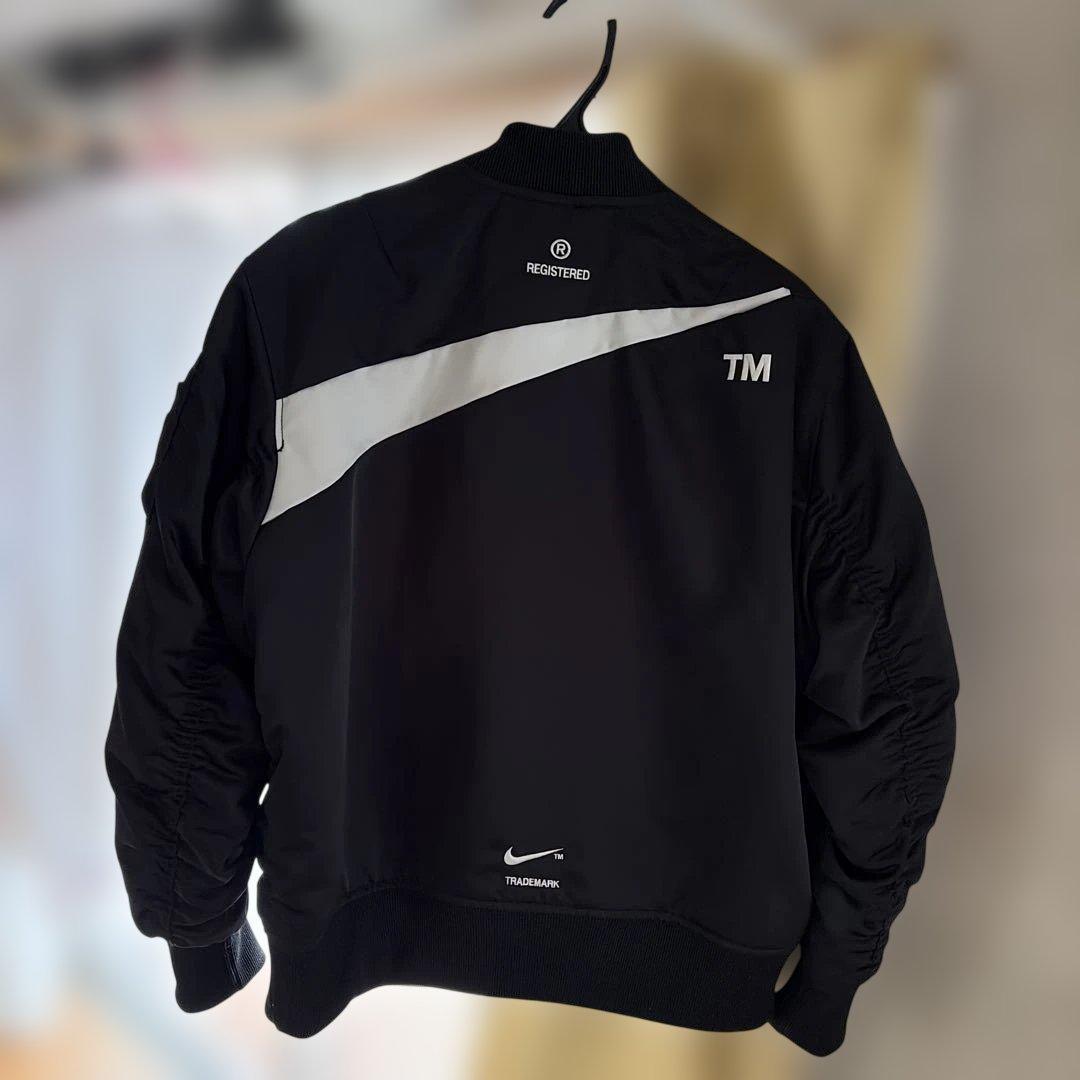 Nike MA-1 フライトジャケット ブラック・ホワイト