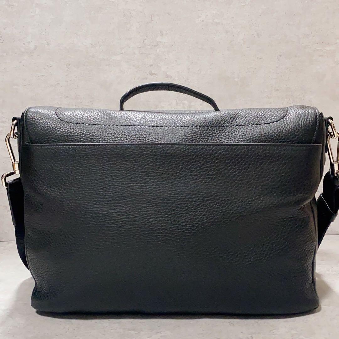 極美品✨BALLY バリー メッセンジャーバッグ 斜め掛け 大容量 A4収納 黒