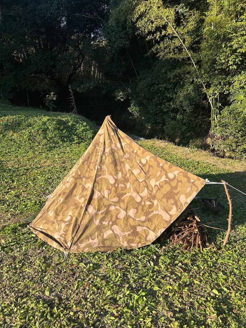 ハンガリー軍幕 初期オーバル ハリケーンカモ