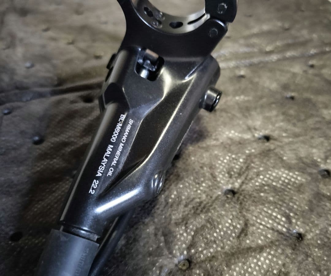 マグラ MT2 前後 リヤはシマグラ Deore 油圧ディスクブレーキ 良品