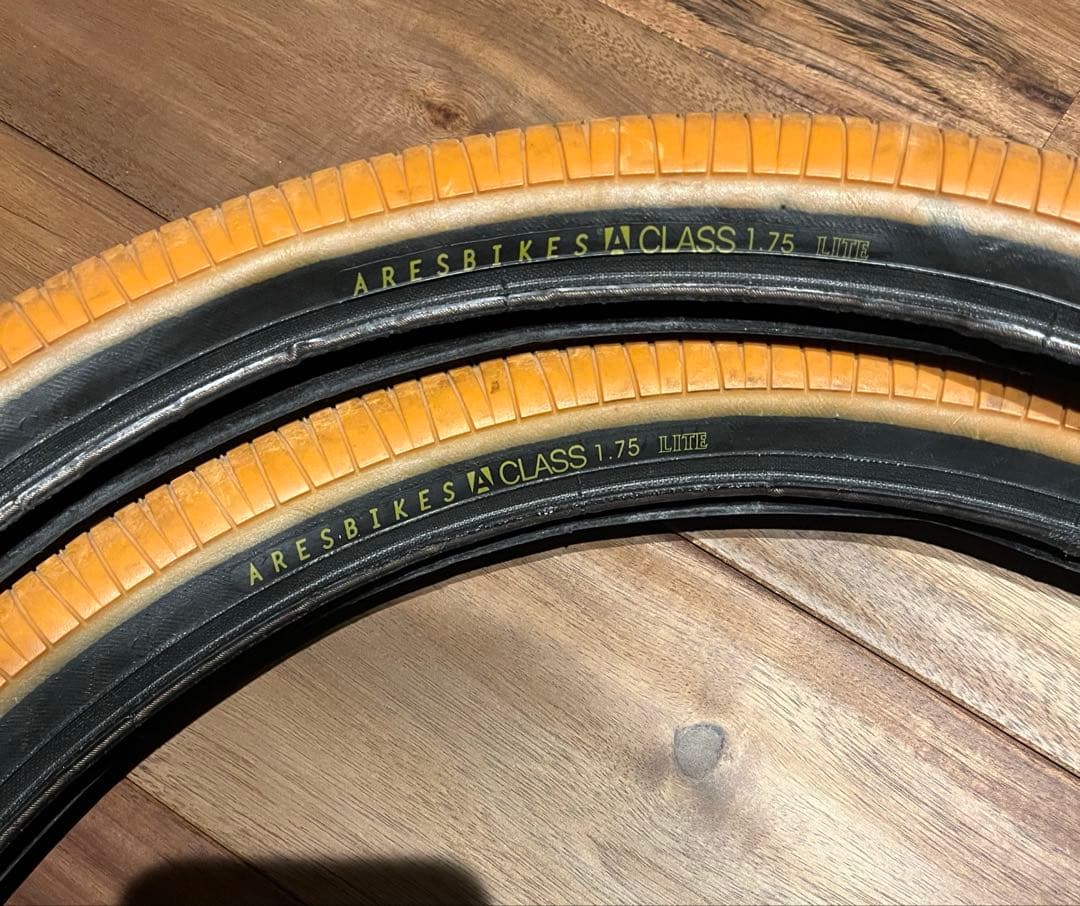 ARESBIKE A-CLASS 20×1.75 BMX タイヤ ノーマーキング