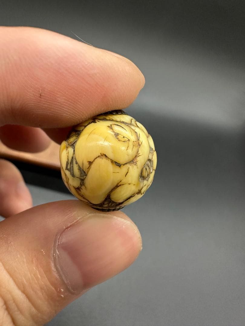 緒締　玉4点 玉　おじめ　根付　提げ物　骨董古美術