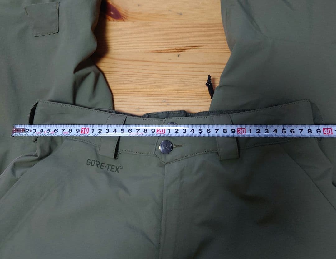 Burton [ak] スノーボードパンツ XS オリーブグリーン