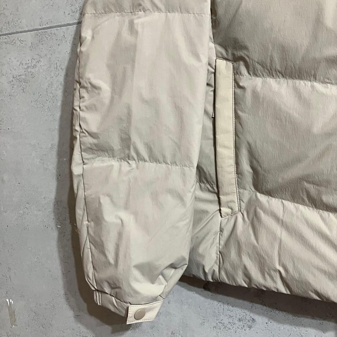 新品1.8万 adidas クルーネック 軽量ダウンジャケット XL