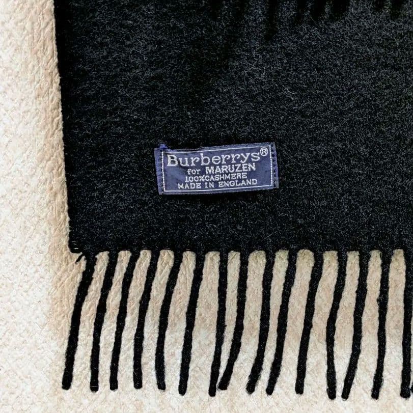 数回使用】Burberry's カシミヤ ブラックマフラー ストール 太フリンジ
