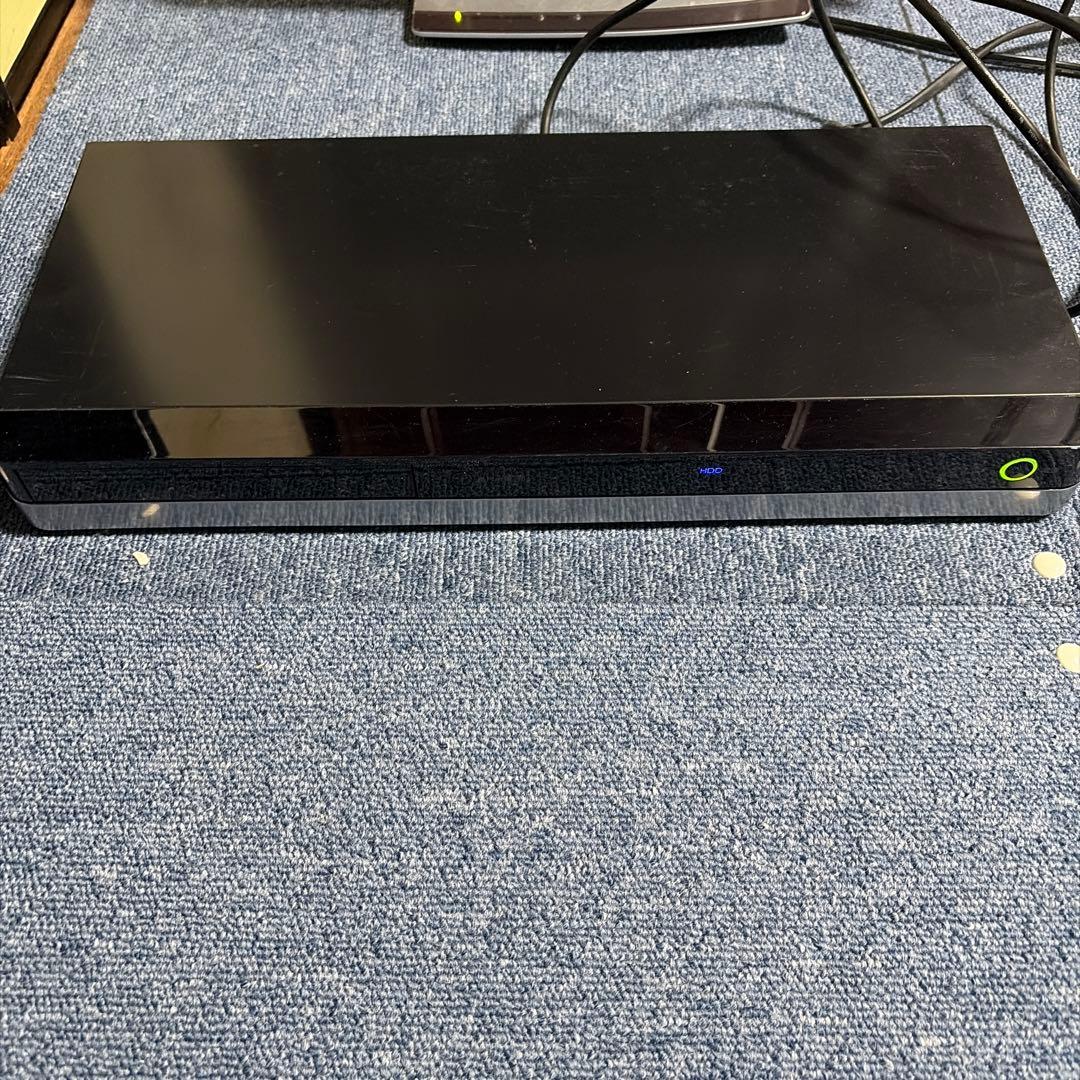 東芝 REGZA 2TB 3番組同時録画 ブルーレイレコーダー DBR-T360 DBR