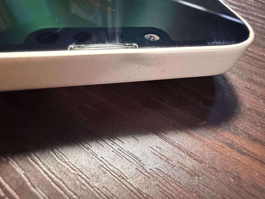 iPhone 14 128GB バッテリー最大容量82%