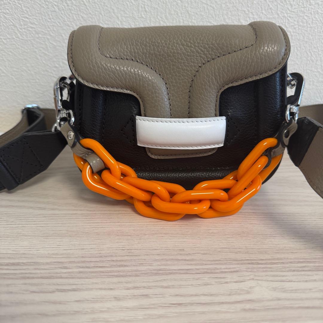 しっくすぱっく様 ピエールアルディ マイクロアルファヴィル - メルカリ