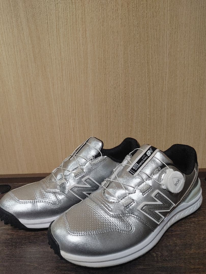 ニューバランス 996 ゴルフ 24.0センチ シルバー ダイヤル - メルカリ