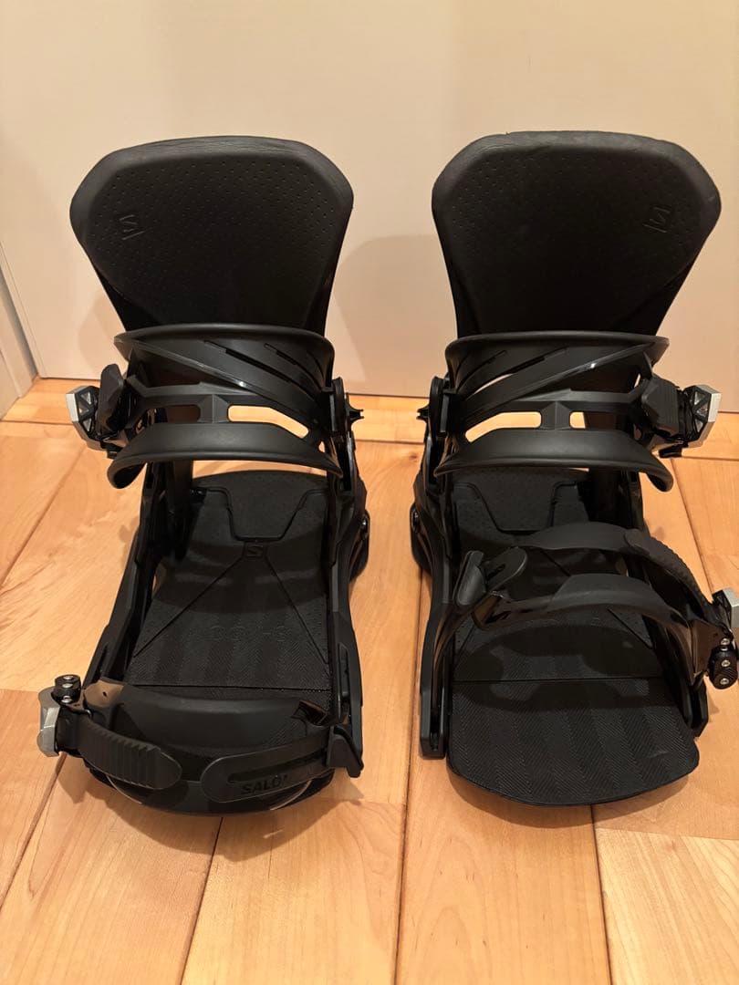 Salomon district Mサイズ