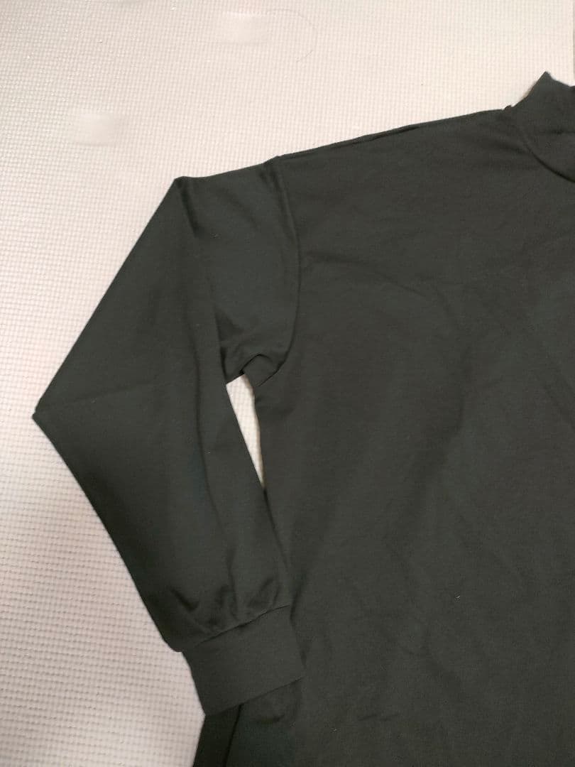 新品　LOCAL GOLF モックネック S/M 黒　ロンT シャツ　ゆったり