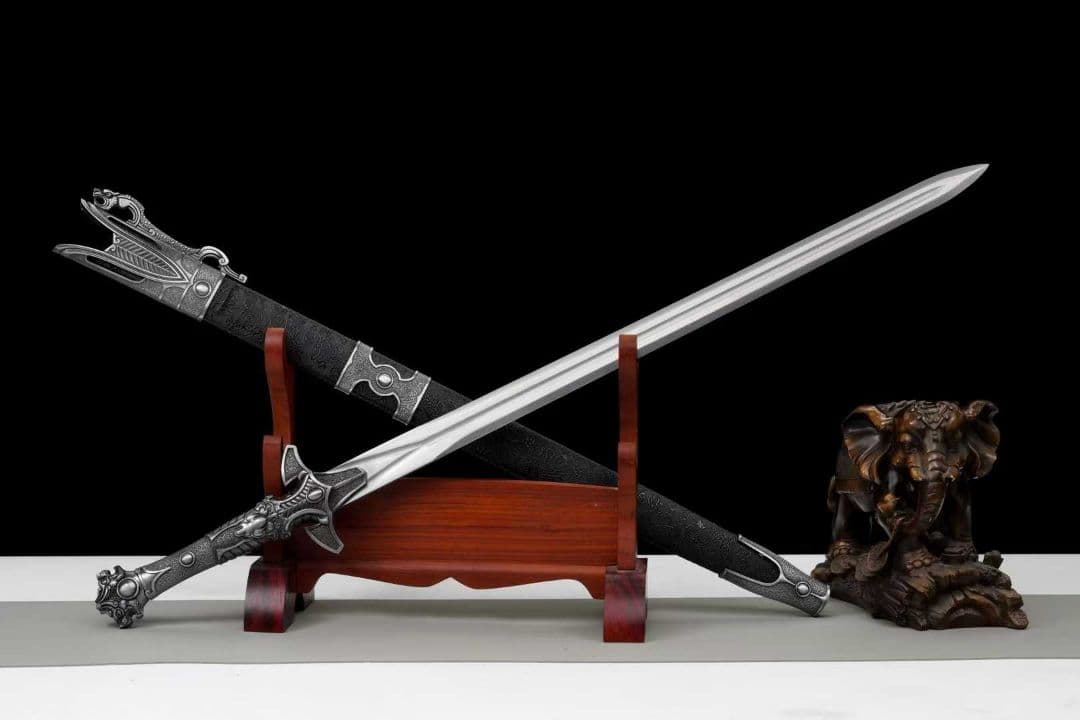 【天玉の剣】古兵器 武具 刀装具 日本刀　模造刀 居合刀 武士道 鑑賞用 美術刀