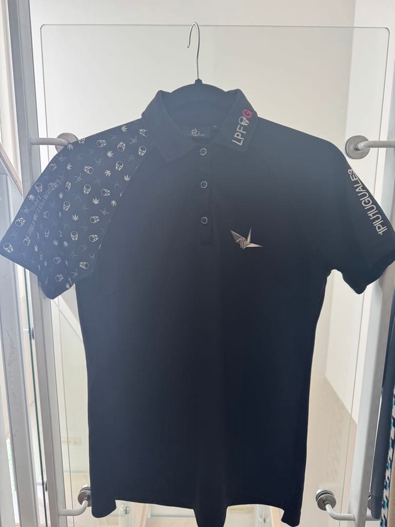 ウノピュウノウグァーレトレ×ルシアン ペラフィネ コラボ 半袖 - メルカリ