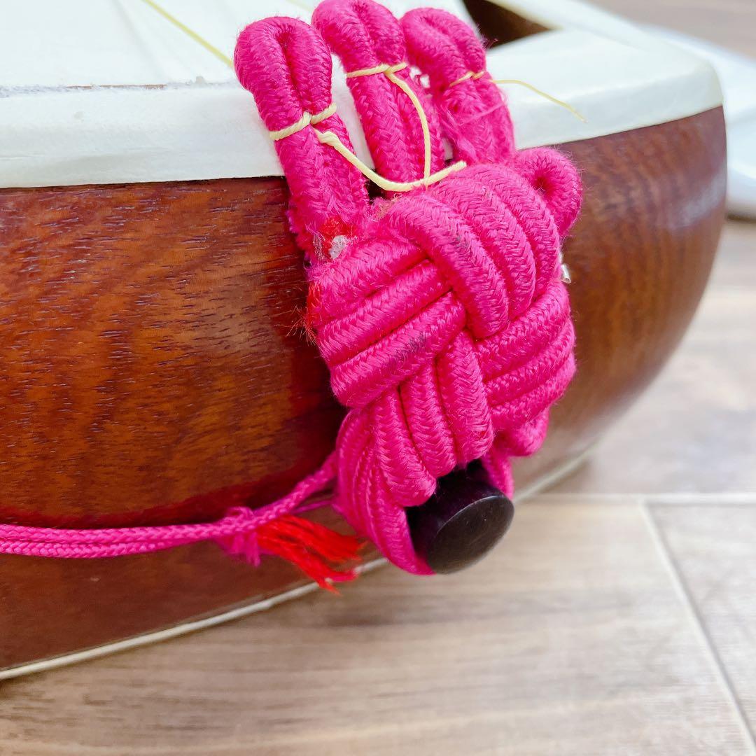 地唄三味線 細棹 一本溝 丸打胴 紅木 和楽器 - メルカリ