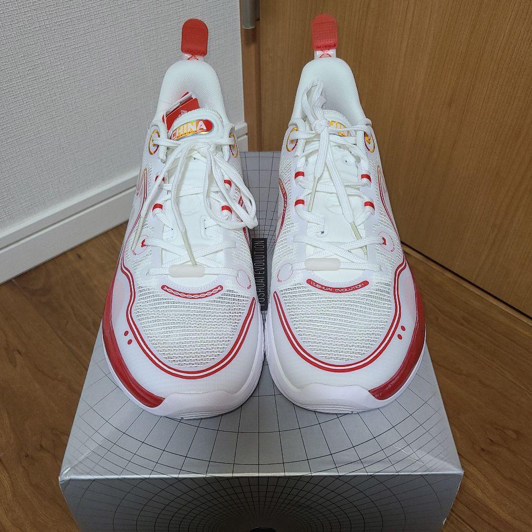 【最終】LI-NING yushuai evolution 28.5cm 未使用