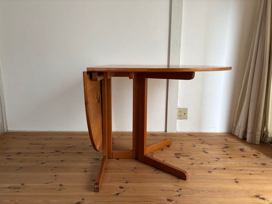 北欧ヴィンテージ　デンマーク　チーク　バタフライテーブル