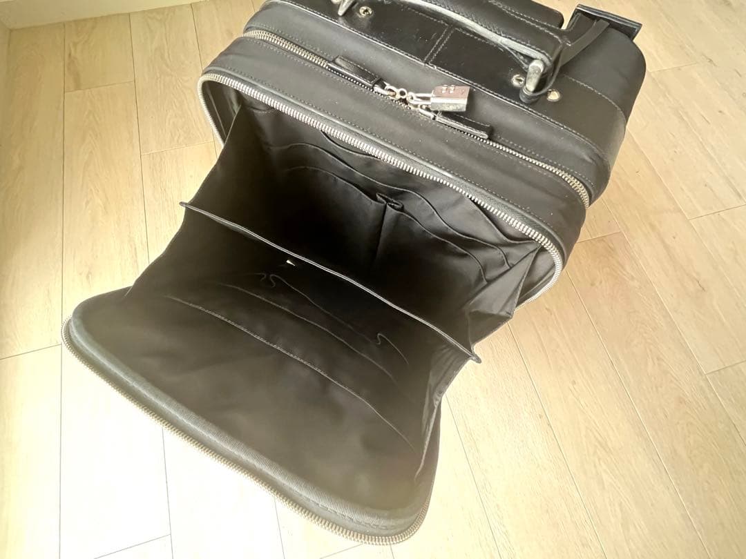 【R】再値下【PRADA ナイロン製キャリー】プラダ／キャリーケース