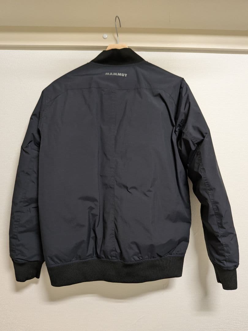 【MAMMUT】ダウンジャケット