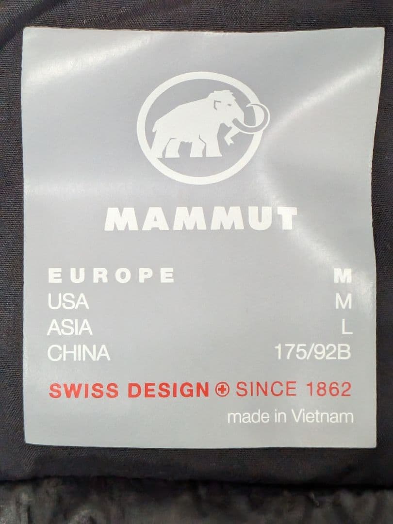 【MAMMUT】ダウンジャケット