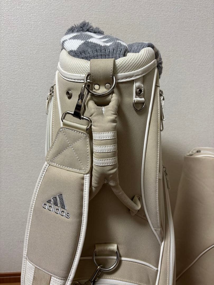 美品 アディダス adidas 軽量 レディース キャディバック 可愛いい