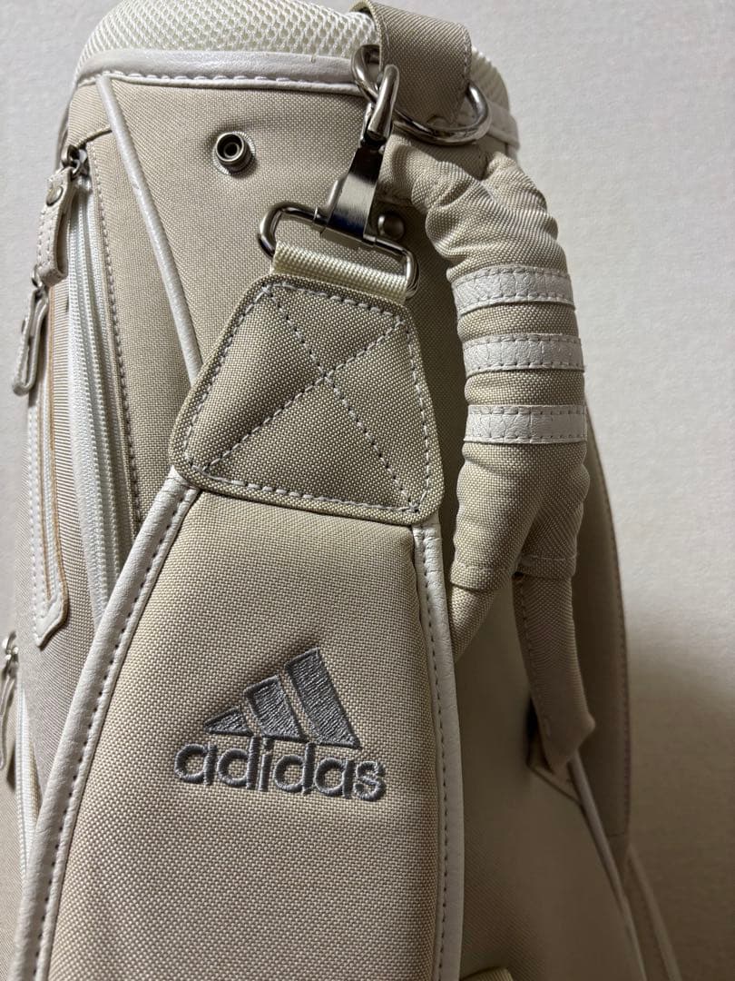 美品 アディダス adidas 軽量 レディース キャディバック 可愛いい