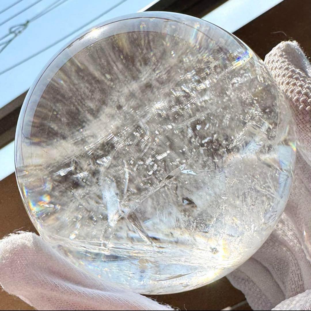 綺麗 虹入り ヒマラヤレインボー 水晶 丸玉 83.2mm