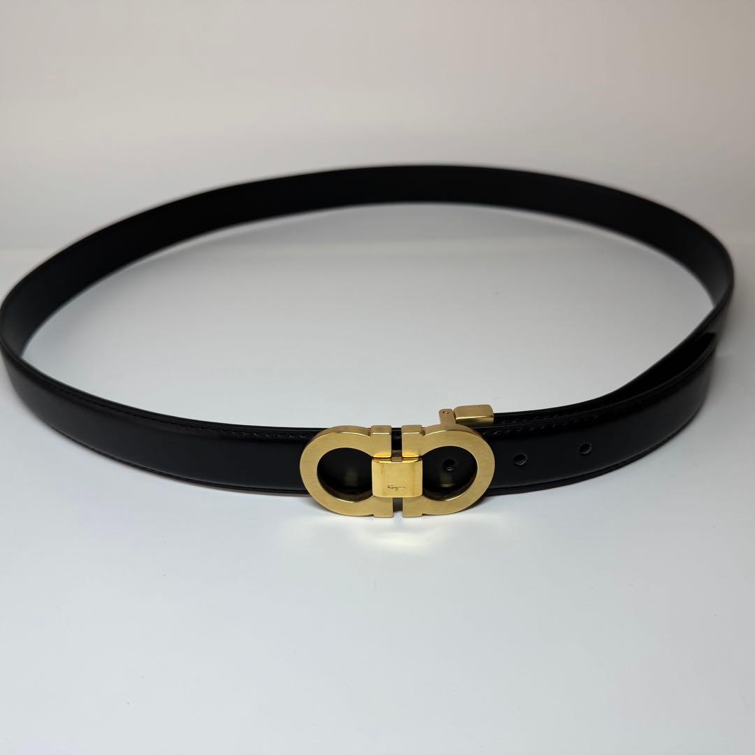 【美品】フェラガモ ベルト ダブルガンチーニ レザー　ブラック　ゴールド