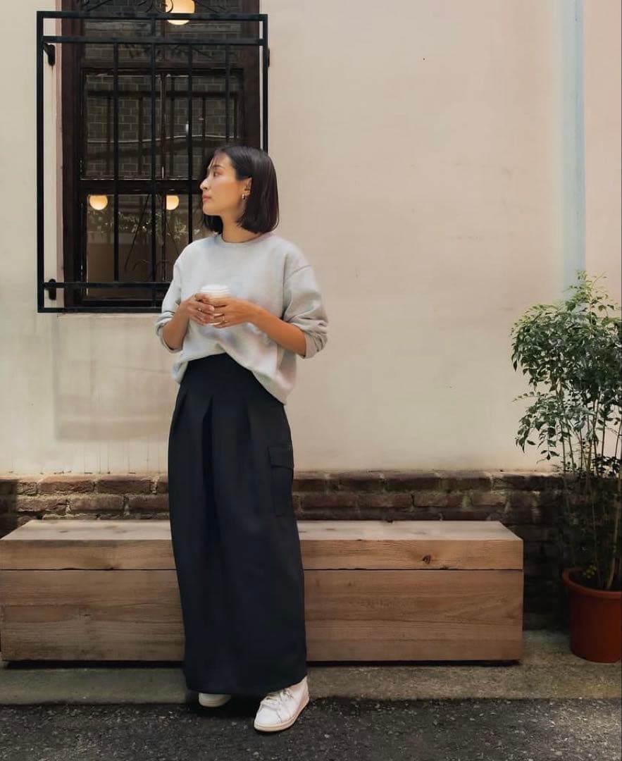 極美品　frey イージーコクーンスカート　ブラック　Sサイズ