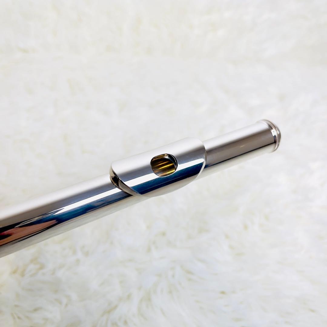 【ほぼ未使用】最新・現行モデル♦ヤマハフルート YFL212