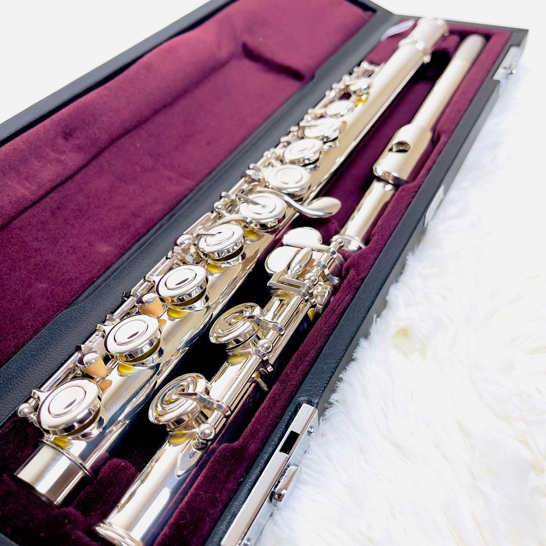 【ほぼ未使用】最新・現行モデル♦ヤマハフルート YFL212