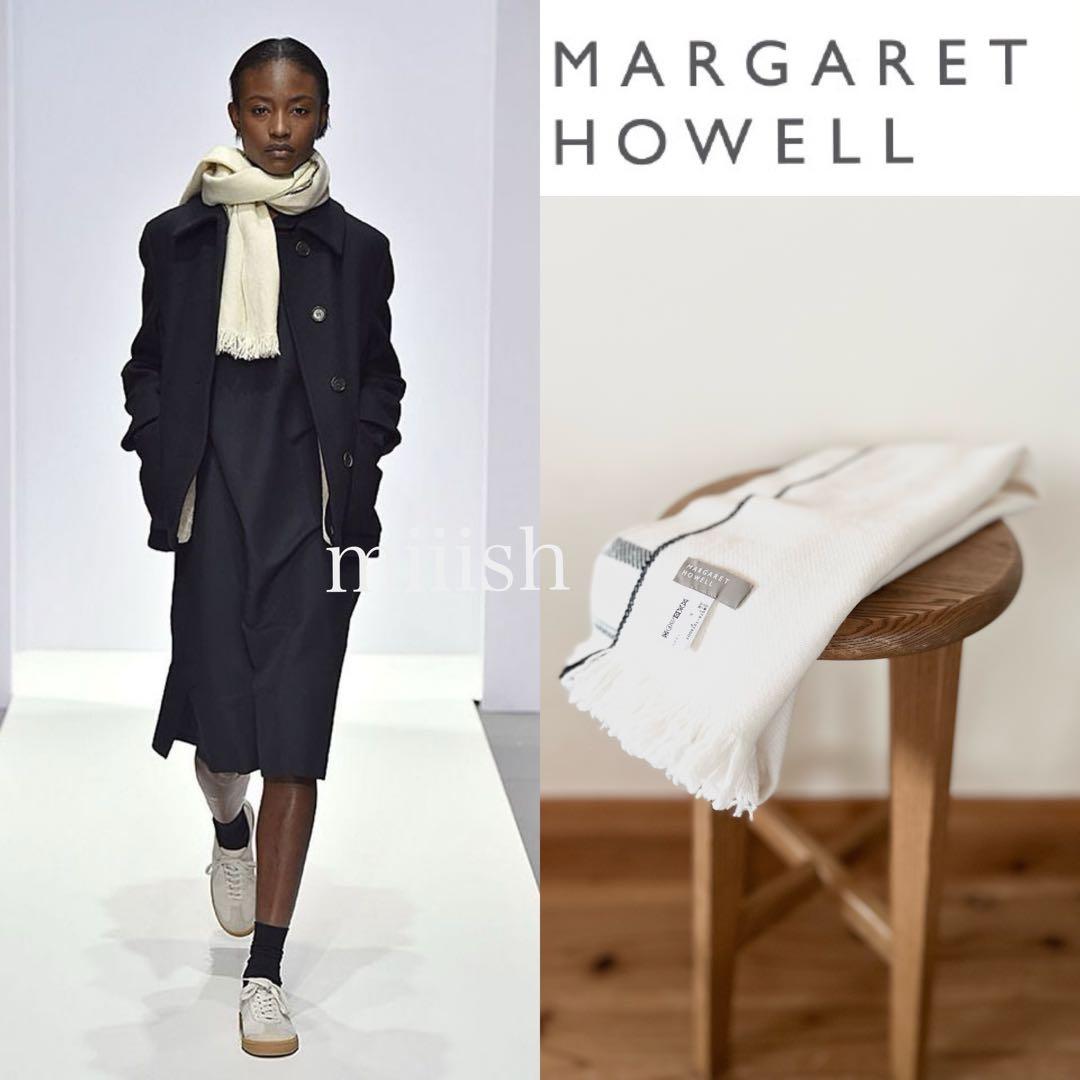 イギリス製 マーガレットハウエル 手織りセルヴィッチウールスカーフ41,040円