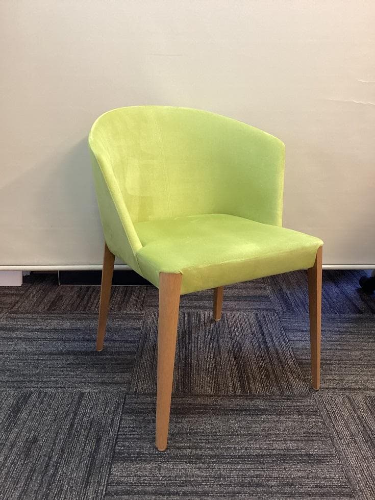 在庫４脚　arflex　アルフレックス　FLUTE　フルーテ　A