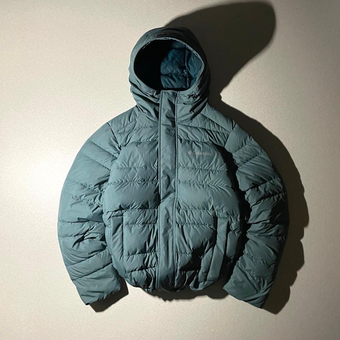 コロンビア　パフダウン　hooded puffer jacket tech 水色