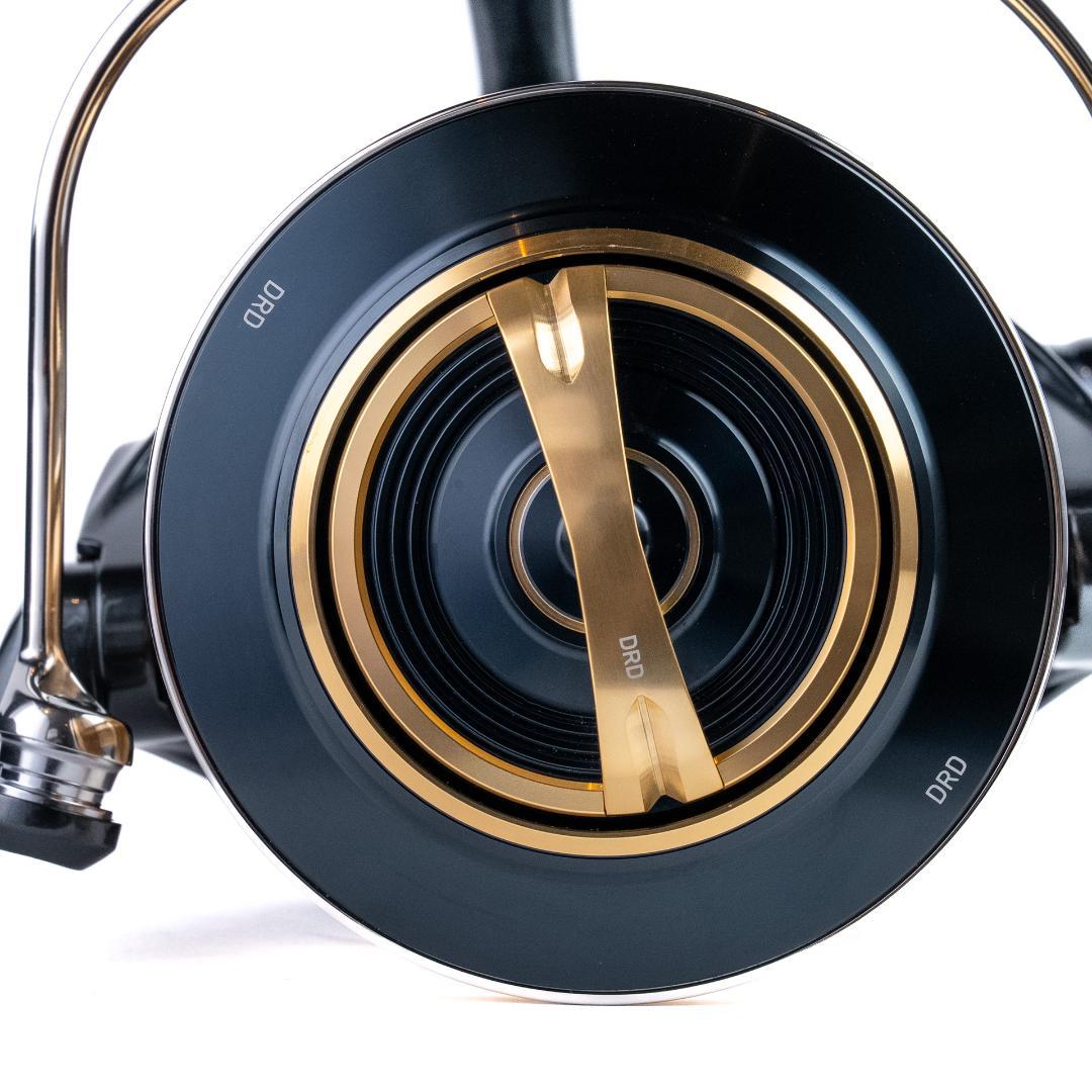 SALTIGA 25000-P スピニングリール DAIWA