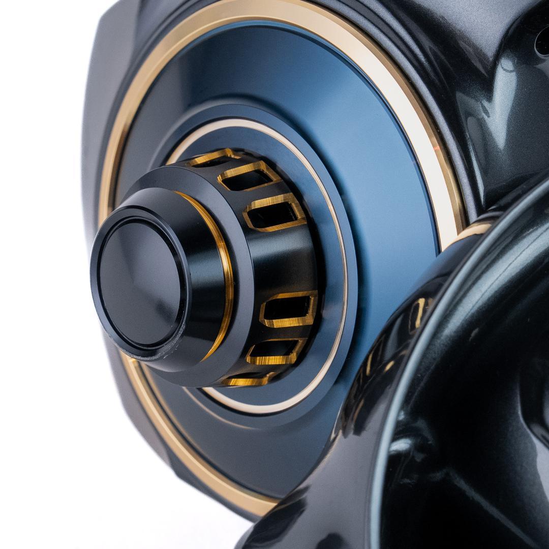 SALTIGA 25000-P スピニングリール DAIWA