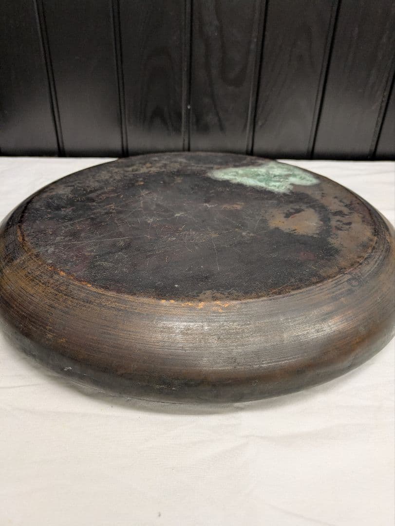 アンティーク　古い大きな銅製水盤　/　花活け 　古家具　徳利　ぐい呑