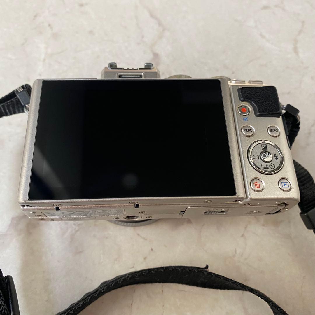 【ジャンク品】OLYMPUS PEN Lite E-PL7 ミラーレスカメラ
